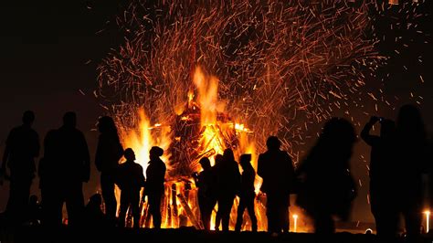 Bonfires .